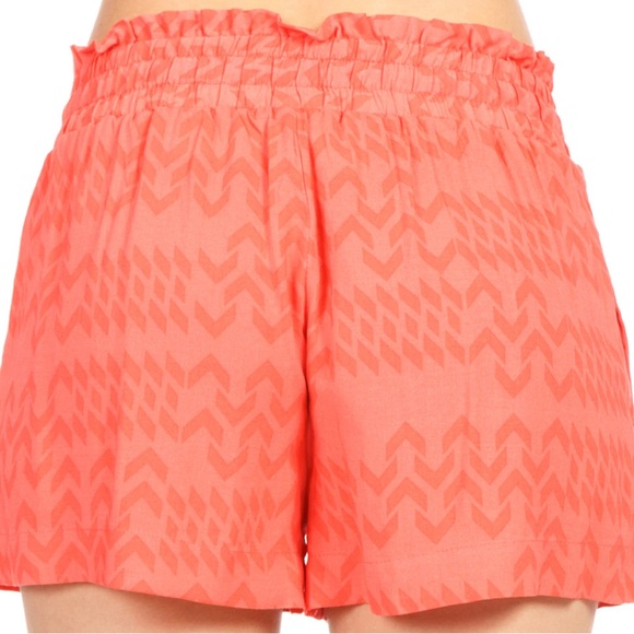 Lorna Jane Siobhan Shorts - Calypso - Small - Picture 2 of 9
